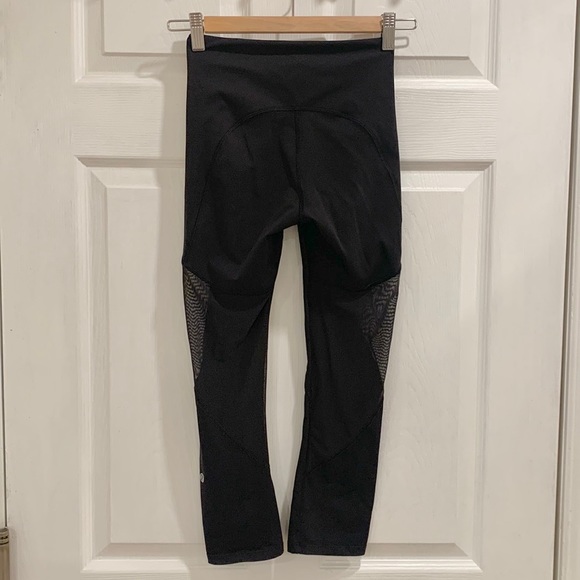 Lululemon High Rise Mesh Crop Black Leggings - Picture 7 of 16